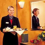 National Hotel 3*