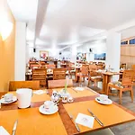 Hotel National 3*