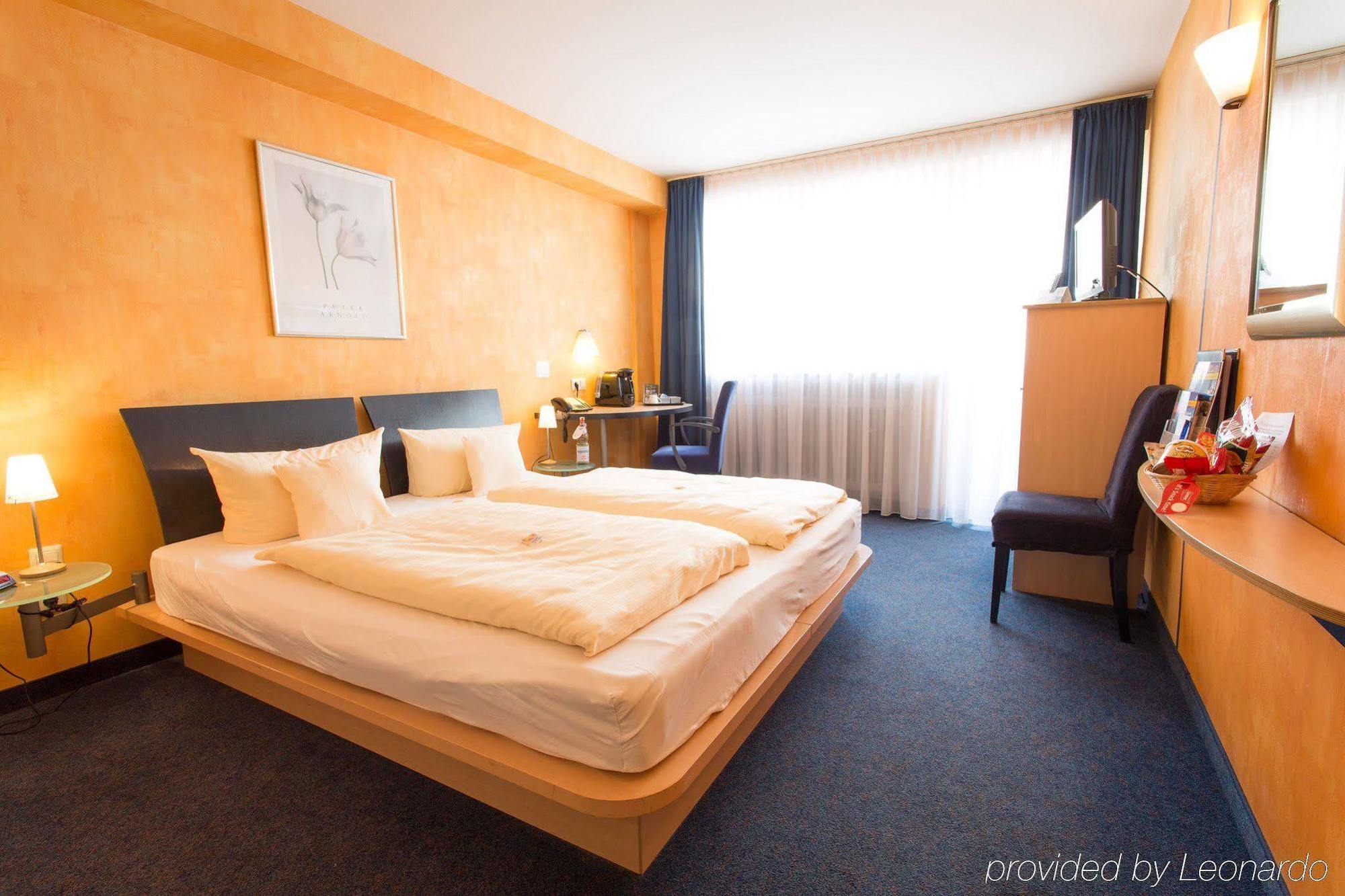 National 3* Düsseldorf